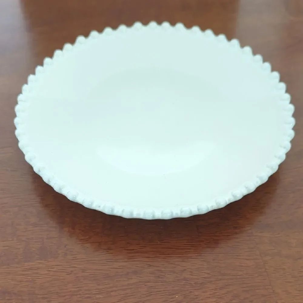 New In Box Pearl White Dinnerware - Picture 2 of 7